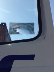 Read more about the article Fresnel Lens For Truck Blind Spots