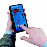 Decelerometer